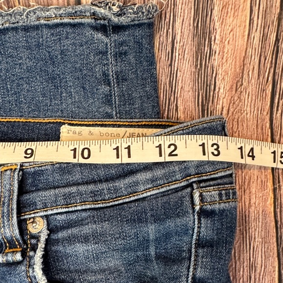 Rag & Bone Distressed Dark Blue Skinny Jeans - Picture 12 of 16